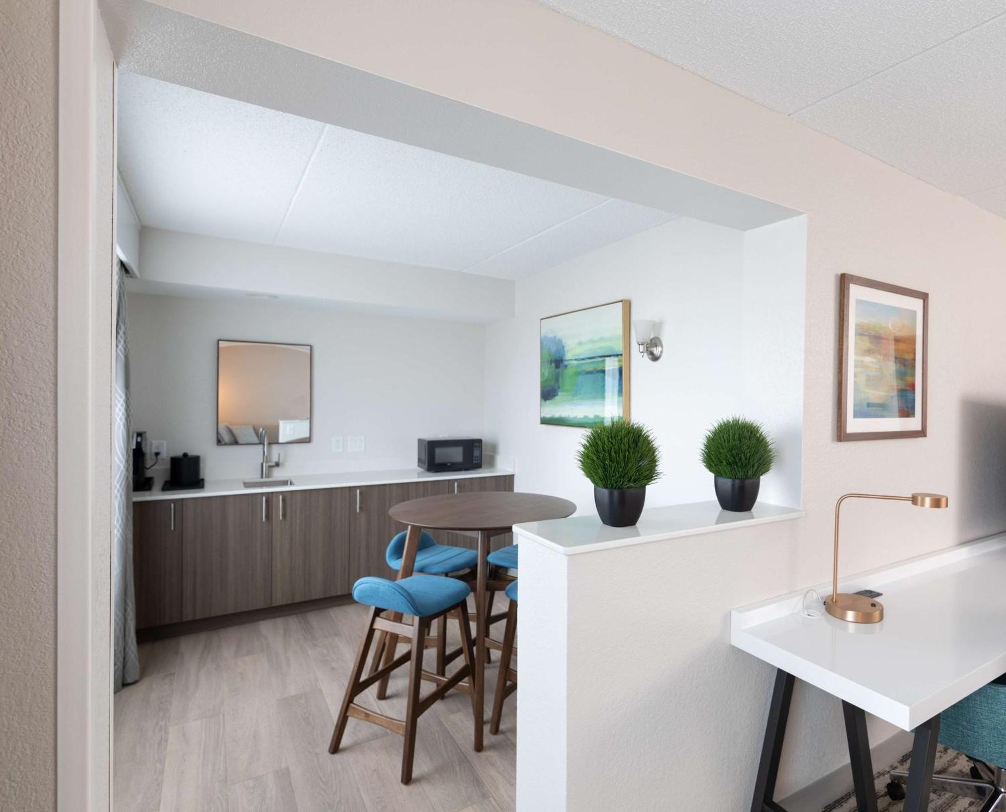 Hilton Garden Inn Des Moines Airport מראה חיצוני תמונה