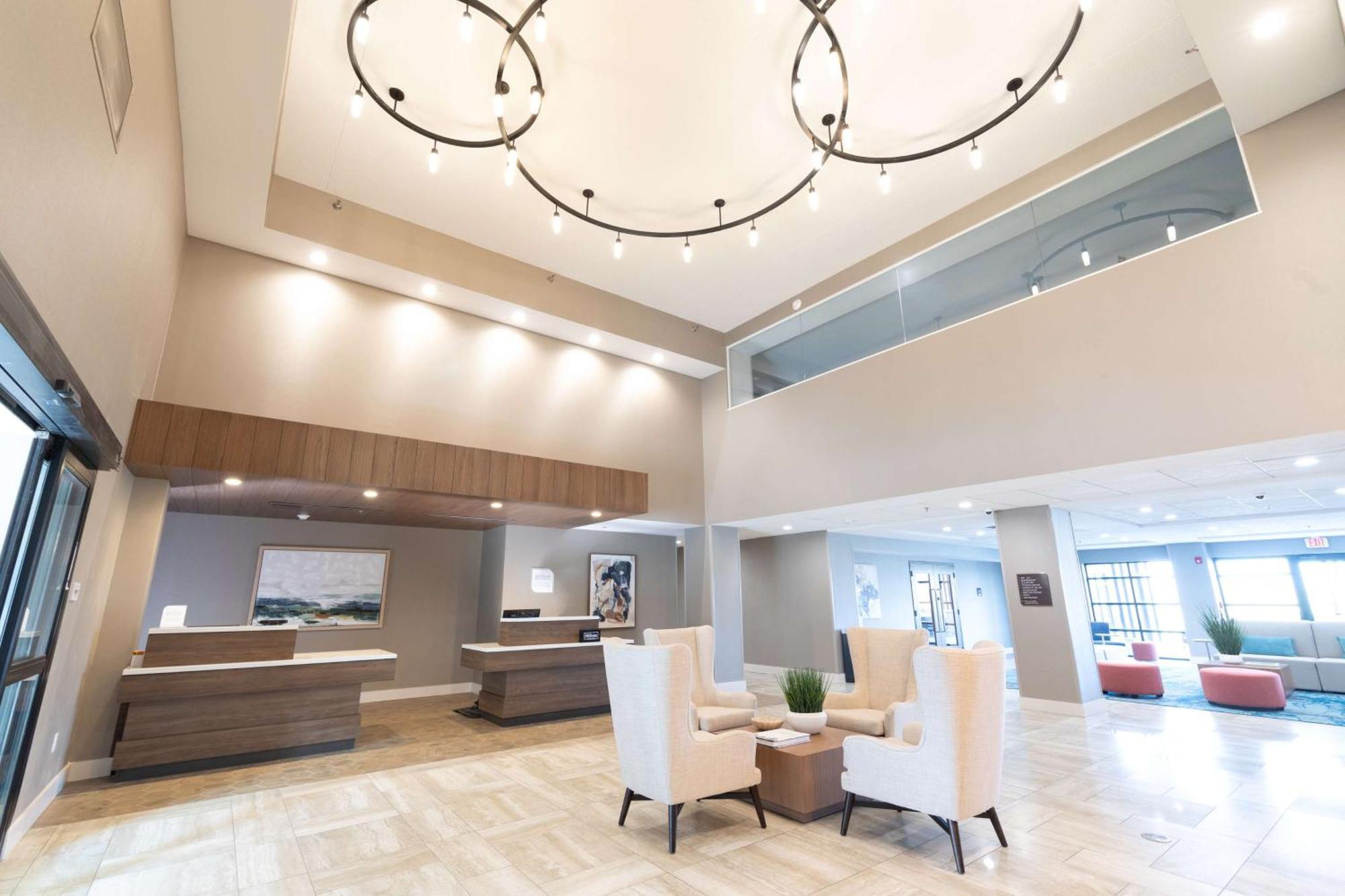 Hilton Garden Inn Des Moines Airport מראה חיצוני תמונה
