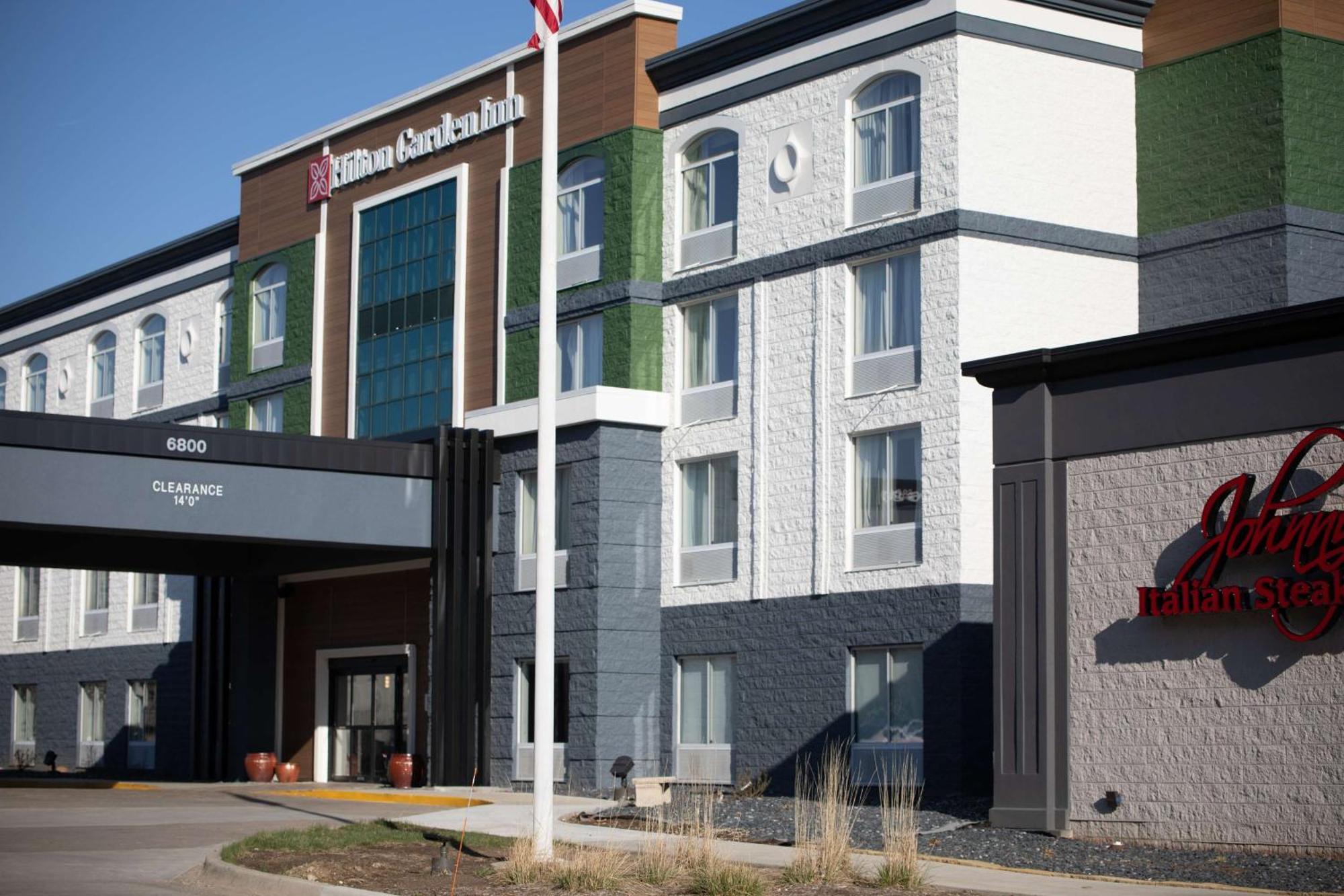 Hilton Garden Inn Des Moines Airport מראה חיצוני תמונה